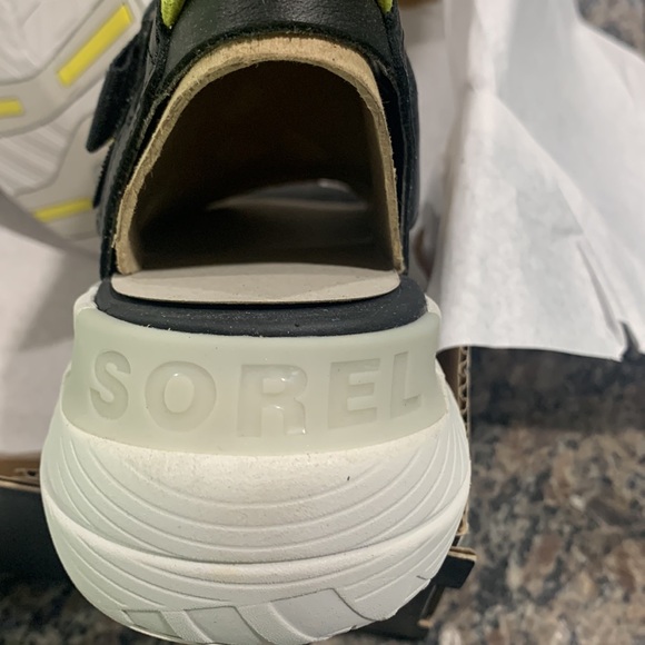Sorel Explorer Blitz Stride Sandal NIB ladies 8.5 - Picture 4 of 5